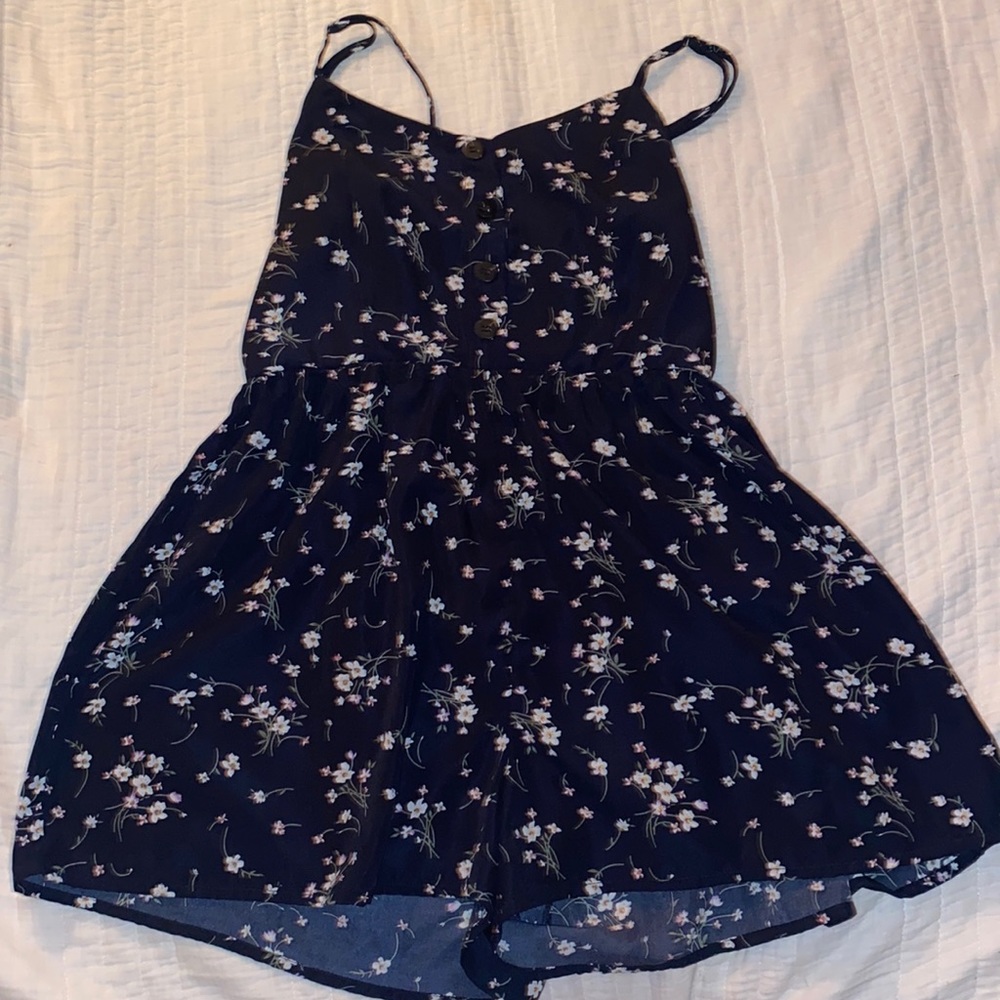 Cute summer romper!